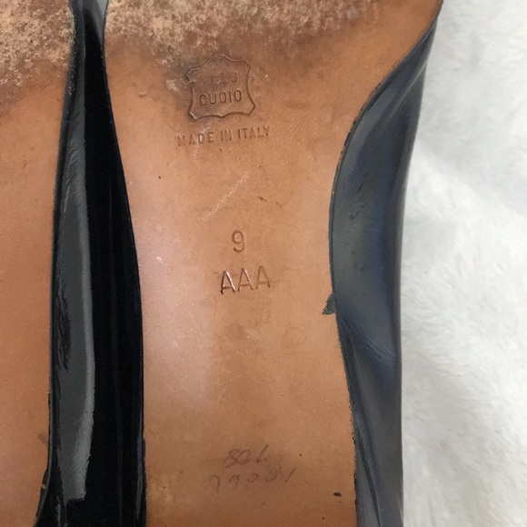 Ferragamo flats - Picture 4 of 6